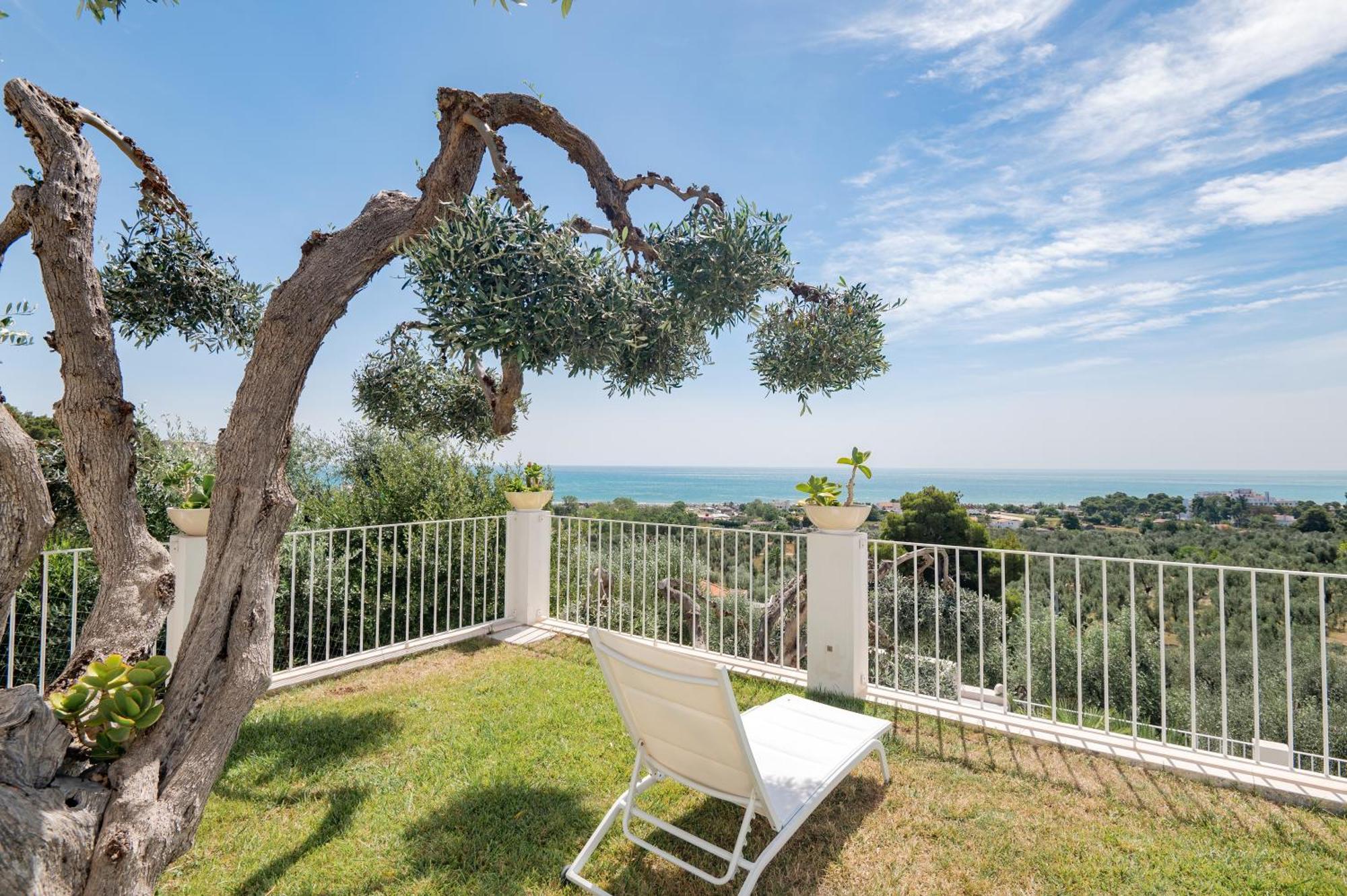Casaragno Villa Vieste Exterior photo
