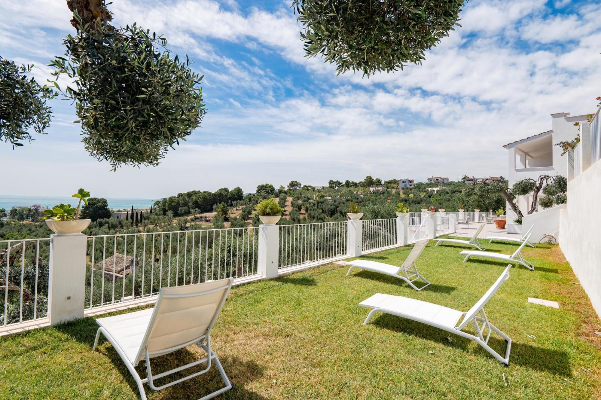 Casaragno Villa Vieste Exterior photo