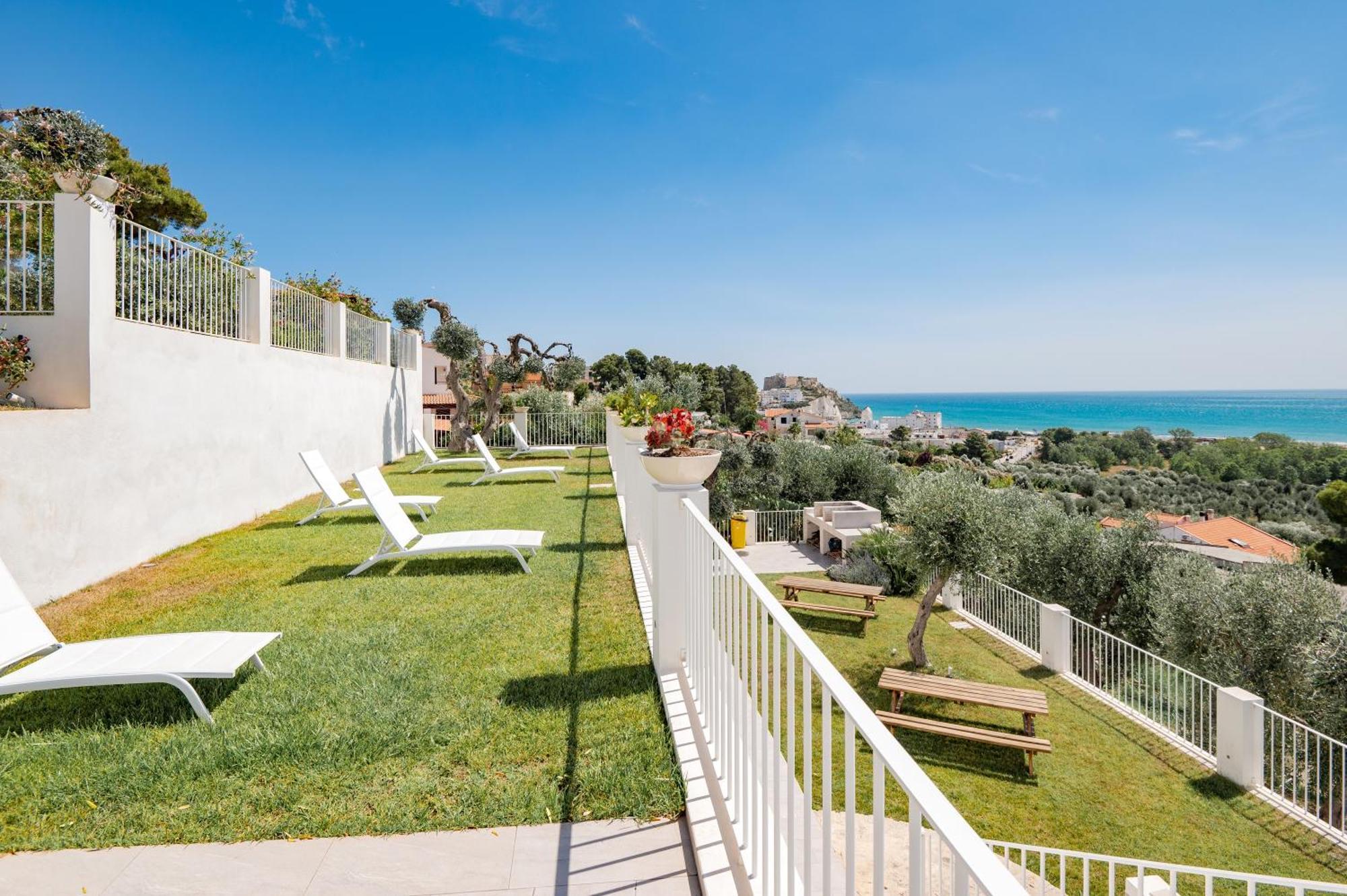Casaragno Villa Vieste Exterior photo