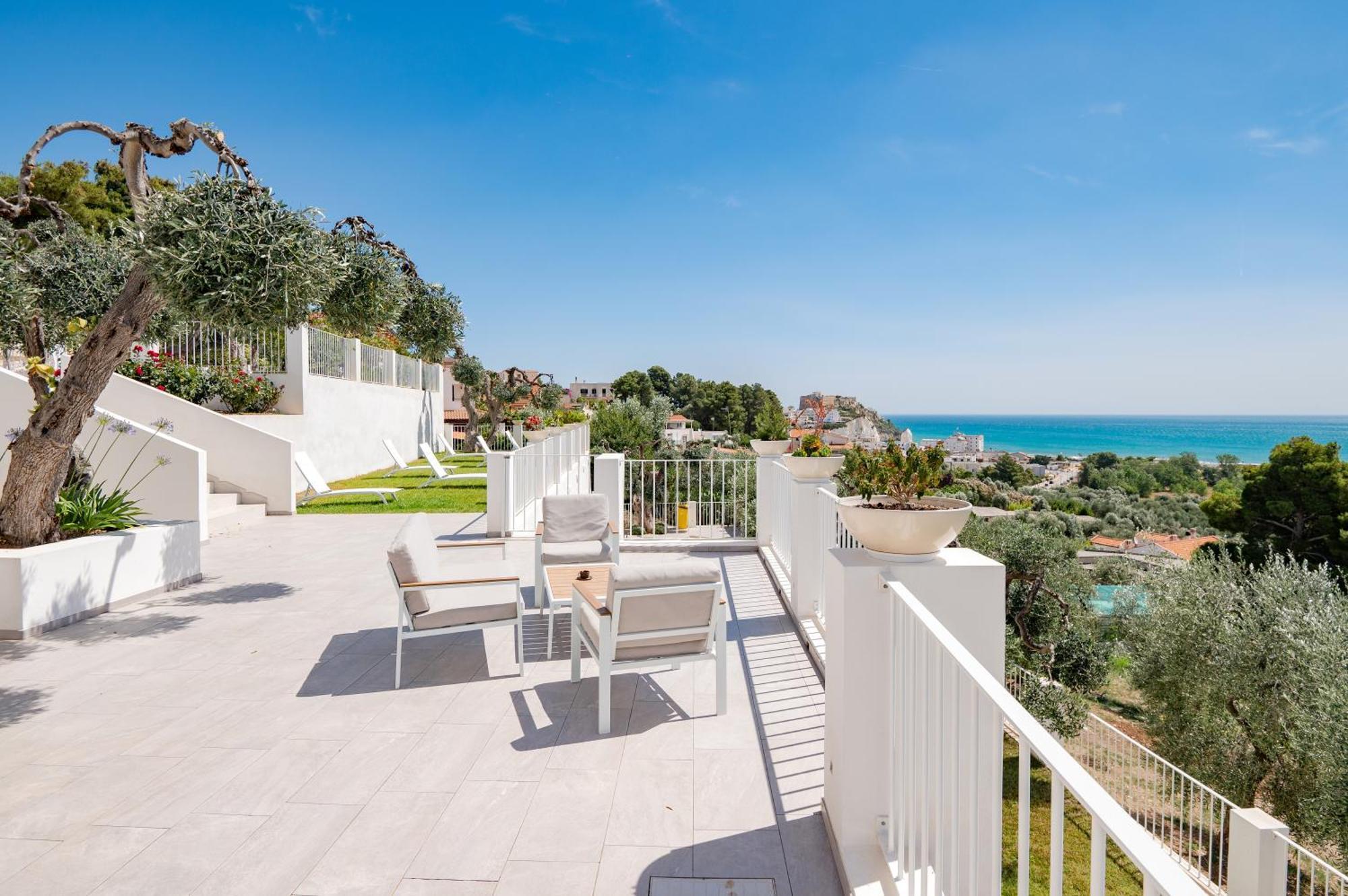 Casaragno Villa Vieste Exterior photo